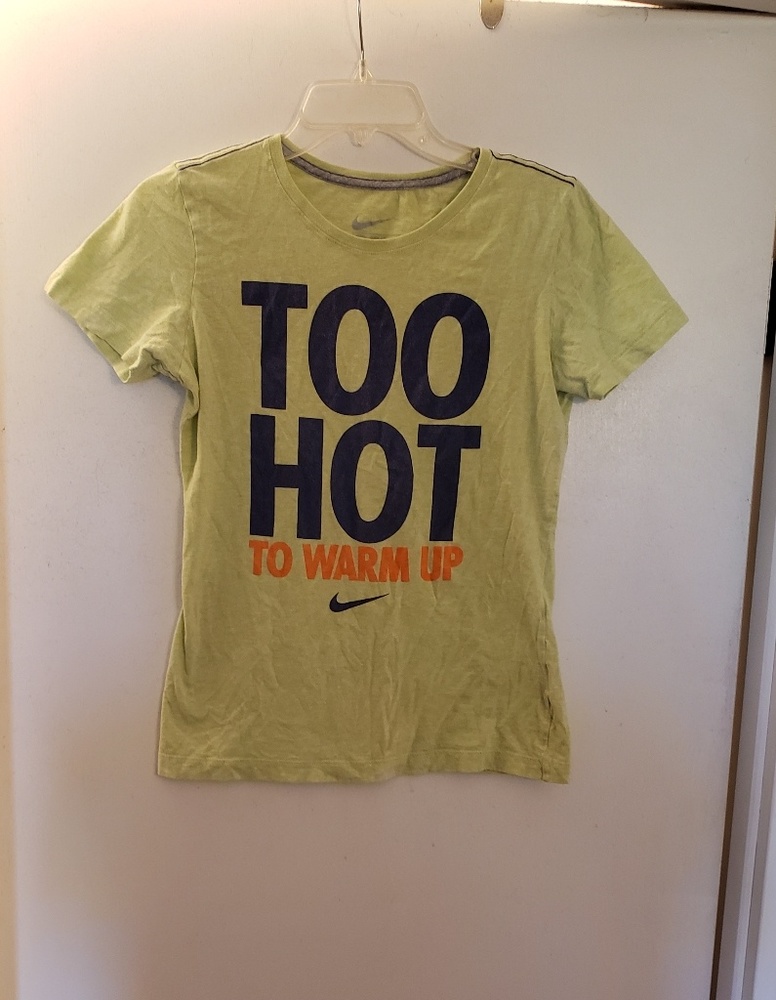 Nike tshirt